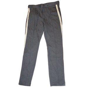 2/$25 🏷 Women's XS Trousers